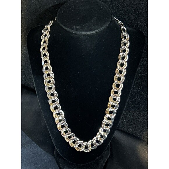 Vintage Monet Chunky Silver Tone Double Chainlink Necklace 18" J1 - Picture 1 of 7